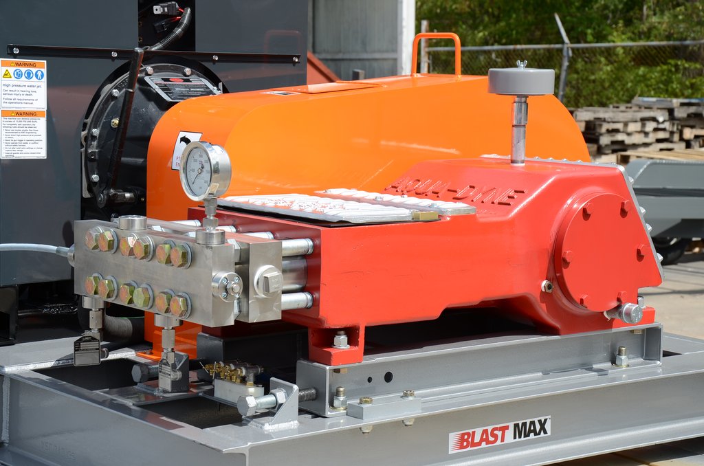 واترجت فشارقوی با فشار 20000PSI  جهت رسوب زدایی و شستشوی صنعتی مبدل های حرارتی مدل Aqua-Dyne BlastMax 500 ساخت ایدروجت ایتالیا
