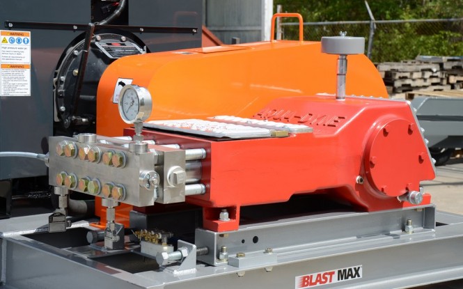 واترجت فشارقوی با فشار 20000PSI  جهت رسوب زدایی و شستشوی صنعتی مبدل های حرارتی مدل Aqua-Dyne BlastMax 500 ساخت ایدروجت ایتالیا